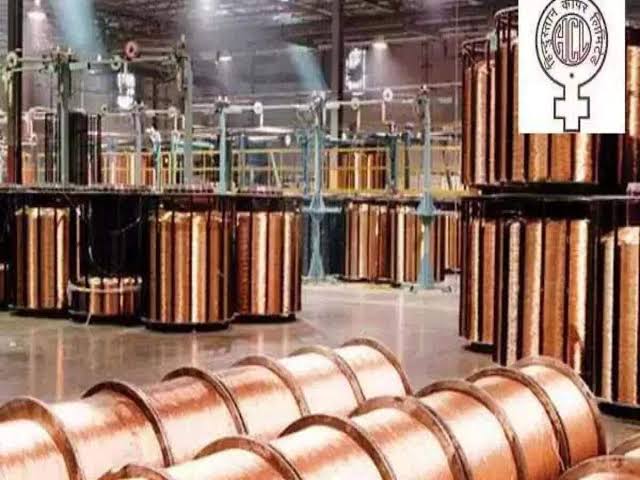 Hindustan Copper OFS opens for retail investors; government exercises greenshoe after non-retail demand, stock drops 7%