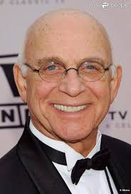 gavin mccloud - 237717-gavin-macleod-jouait-le-capitaine-637x0-3