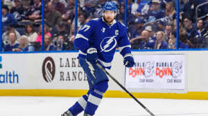 Victor Hedman Doubtful for Lightning's First Round Series vs. Canadiens