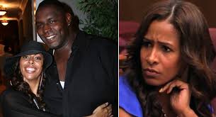 Former Atlanta falcons player Bob Whitfield is back in the news. Whitfield and his ex-wife, Sheree Whitfield, will appear on an upcoming episode of Iyanla: ... - Bob_Whitfield-Teshia_550x299