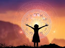 Horóscopos 23 de marzo: Un inicio de semana para brillar; Qué le espera a tu signo según Mhoni Vidente y Nana Calistar