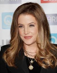 Related pictures : Lisa Marie Presley - lisa-marie-presley-narm-music-biz-awards-dinner-party-01
