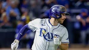 Rays, Pirates Mull Trade of Brandon Lowe