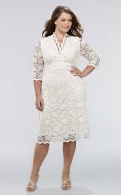 Resultado de imagem para novos modelos de plus size para noivas