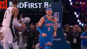 SGA, Caruso hit clutch buckets to secure Game 2 for Thunder