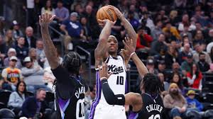 DeMar DeRozan joins exclusive 26,000-point club in Kings victory