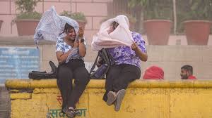 यूपी में 31 मई तक आंधी-बारिश का सिलसिला जारी, आज भी इन जिलों में अलर्ट, जानें मौसम का हाल