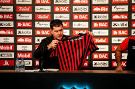 Pep Guardiola's Secret Playbook: How Ismael Rescalvo's Alajuelense Is Mirroring the Genius to Dominate Costa Rica
