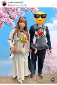 双子出産の中川翔子 保育園の入園式コーデが「素敵」「お似合い」「めちゃくちゃ可愛い」家族４人ショット