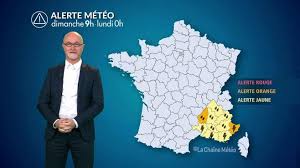 Alerte Météo: Inondations! Départements en Danger! Agissez Vite!