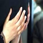 ادعت اختطاف نجلها وأحرقت منزلها..