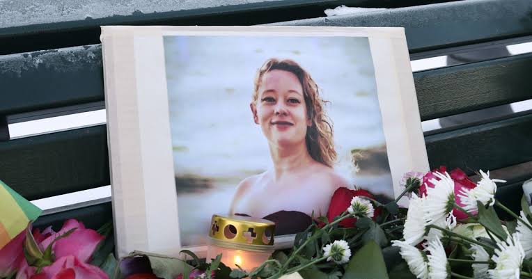 Renee Good's family sues United States and federal officials; partner Becca Good calls her 'pure love' while expressing grief.