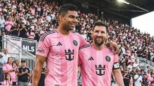 Casemiro Can’t Stop Praising Messi After Another Outrageous Performance
