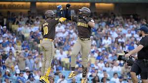 Padres' Fernando Tatis Jr. Reacts to Jurickson Profar's Suspension