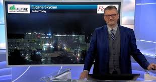 Decreasing clouds Tuesday with average temperatures