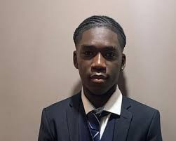 Tragic Twist: Teen Freed from Dubai Jail Dies in London Car Crash! - Imagen principal del artículo