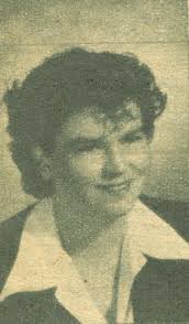 Aquí tienen ustedes a Josefina Vicens. Col. del autor. En apretada biografía podemos anotar que nació en Villahermosa, Tabasco el 23 de noviembre de 1911. - josefina-vicens