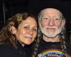 Image of Willie Nelson and Annie D'Angelo