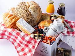 Dia das Mães: onde comprar cestas e kits para mães foodies em SP