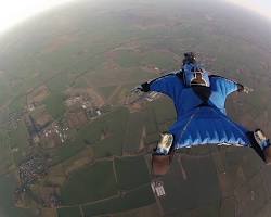 Wingsuit flying resmi