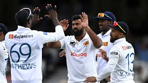 Sri Lanka charge towards fourth-innings target after seamers fight back