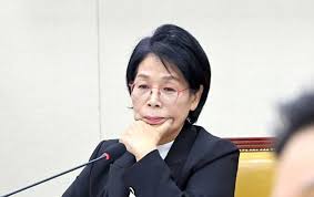 최민희