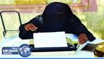 سودانية تكتب العرائض لمراجعي دائرة