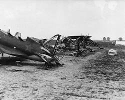 Image of German aircraft bombing Soviet cities during Operation Barbarossa