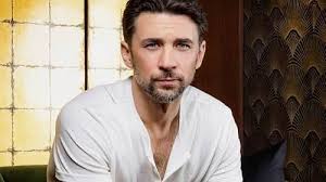 Y&r Star Billy Flynn Reveals Brutally Honest Reason He Left Days Of Our Lives
