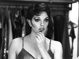 Book Review: ‘Kids, Wait Till You Hear This! A Memoir,’ by Liza Minnelli - The New York Times
