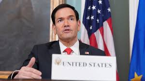 Benzineprijs bereikt record • 'Kwart bevolking Libanon krijgt te maken met acute voedselonzekerheid'