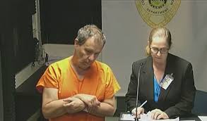 Médico brasileiro é preso por suspeita de abrir malas e furtar objetos no aeroporto de Miami