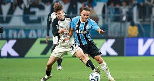 Corinthians toma decisão final sobre contratação de Braithwaite e Germán Cano