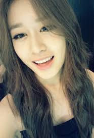 Park Ji Yeon started her modeling when she was 15 years old and won the Smart ... - yeon