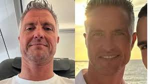 Ex-piloto e irmão de Michael Schumacher oficializa noivado com francês gato