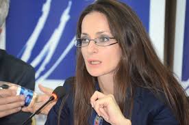 Spokesperson of the Statistical Office in Kosovo Majlinda Sinani-Lulaj moderates a roundtable on human rights situation in Kosovo in 2011, supported by the ... - 94056%3Fdownload%3Dtrue