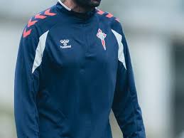 Giráldez: 'Osasuna is very powerful in many facets of the game'