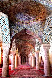 Nasir-ol-Molk Mosque in shiraz, Iran. ile ilgili görsel sonucu