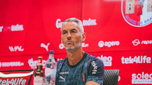 Futebol: Vicens falou de Pau, mercado e um Santa Clara mais competitivo na Pedreira