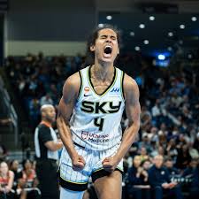 Diggins rallies Sky to first home victory of 2026