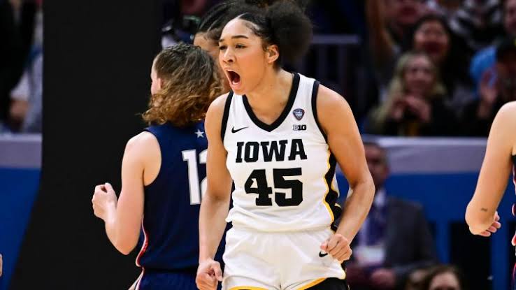 What's next for Iowa after Caitlin Clark? Meet top recruits, returning  players for Hawkeyes in 2024-25 | Sporting News