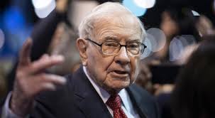 Warren Buffett says he's had zero communication with Bill Gates since the Epstein files came out: 'It doesn't make sense to do a lot of talking'