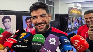 مبین عظیمی: از تماشاگران به دل نمی‌گیرم چون خسته و ناراحت بودند