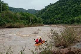 Bombeiros localizam corpo de mulher desaparecida no Rio Carreiro, entre Guaporé e Vista Alegre do Prata