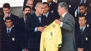 O resultado da Copa do Mundo pode afetar as eleições?