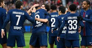 Brest 0-3 Paris Saint-Germain: Hakimi double lifts visitors to Ligue 1 summit