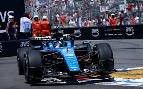 Williams é multada por incidente com Lindblad em Mônaco