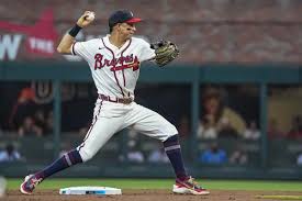 Atlanta turns SS role over to Dubón