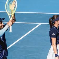 Luisa Stefani busca virada e se garante nas semifinais de duplas mistas no Australian Open
