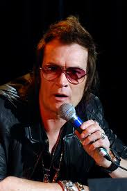 Glenn Hughes